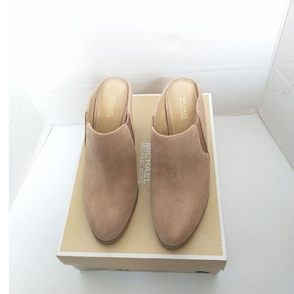 New! MICHAEL KORS Braden Pointed-Toe Suede Mules Slides Shooties Size 7 Cashew - Picture 6 of 12